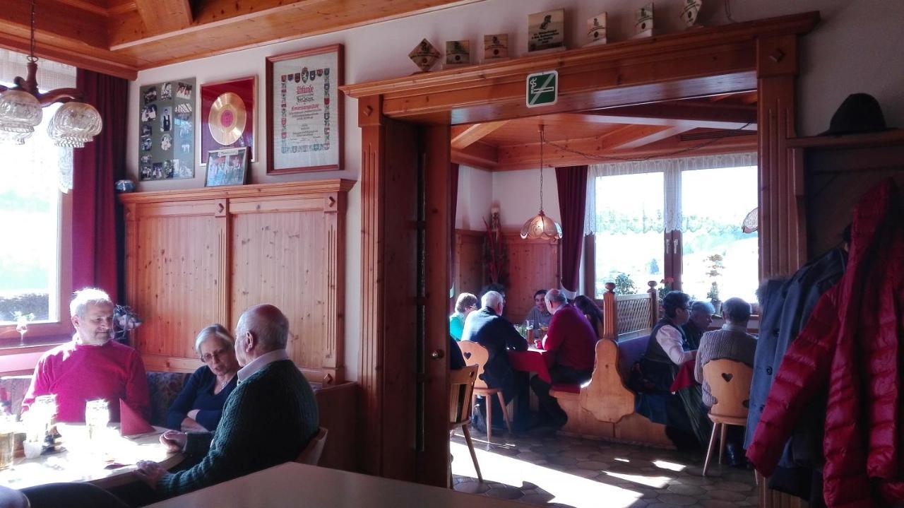Tieschnhof Hotel Grobming Buitenkant foto