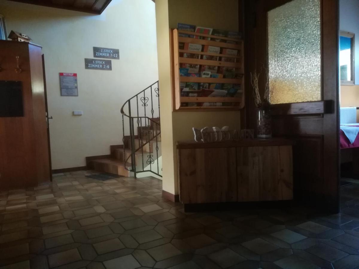 Tieschnhof Hotel Grobming Buitenkant foto
